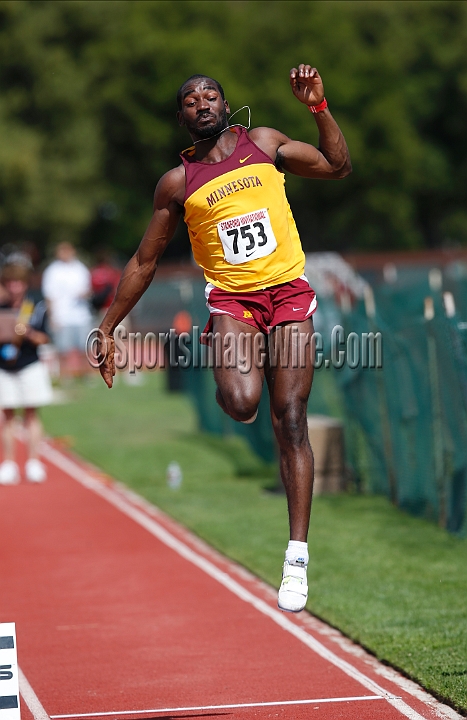 2013SIFriCollege-490.JPG - 2013 Stanford Invitational, March 29-30, Cobb Track and Angell Field, Stanford,CA.